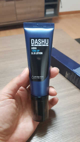 다슈코리아 다슈 맨즈 톤 업 비비로션 40ml — 5점을 준 리뷰어가 2020년 10월 올린 사용 사진