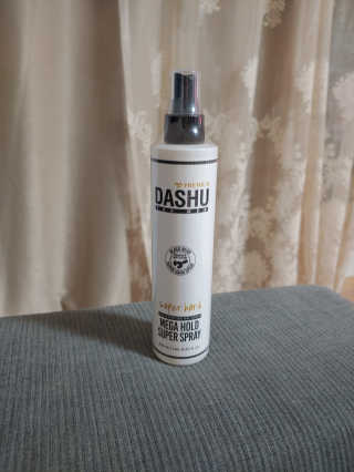 다슈코리아 다슈 포 맨 프리미엄 메가 홀드 슈퍼 스프레이 250ml — 4점을 준 리뷰어가 2020년 10월 올린 사용 사진