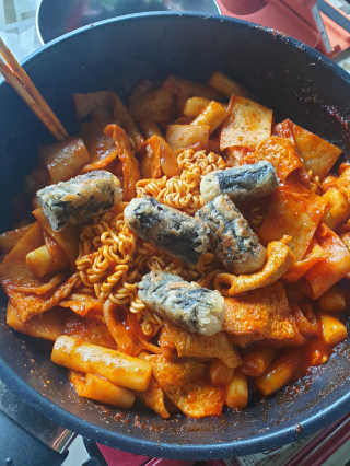 화곡미담 옛날 떡볶이 — 5점을 준 리뷰어가 2020년 5월 올린 사용 사진