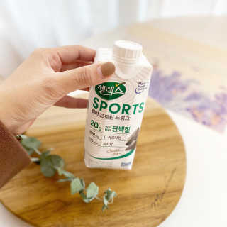 셀렉스스포츠 셀렉스 스포츠 드링크 초콜릿 _ 330ml x 12팩 — 5점을 준 리뷰어가 2020년 11월 올린 사용 사진