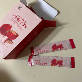 365더건강 에버뷰티 석류콜라겐 젤리 — 4점을 준 리뷰어가 2020년 8월 올린 사용 사진