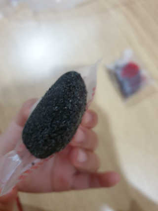 오메기명가 제주도 산지직송 오메기떡 60g x 16개입 — 5점을 준 리뷰어가 2020년 5월 올린 사용 사진