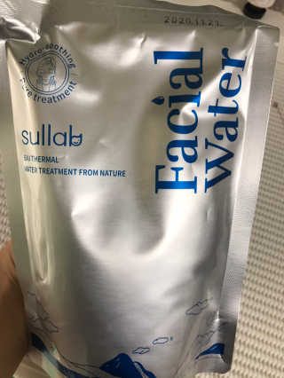[설랩] 클렌징워터 세안수 500ml x 6팩 — 3.5점을 준 리뷰어가 2020년 8월 올린 사용 사진