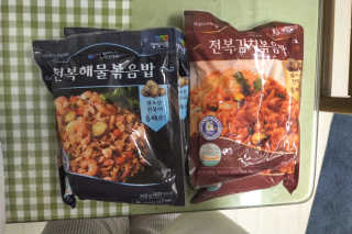 바다는다웰빙이다 전복해물볶음밥/전복김치볶음밥 250g-4봉지 — 5점을 준 리뷰어가 2020년 9월 올린 사용 사진