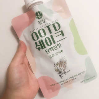 [꾸콤] 참참 OOTD쉐이크 담백한 일주일세트 50g x 5 — 5점을 준 리뷰어가 2020년 11월 올린 사용 사진