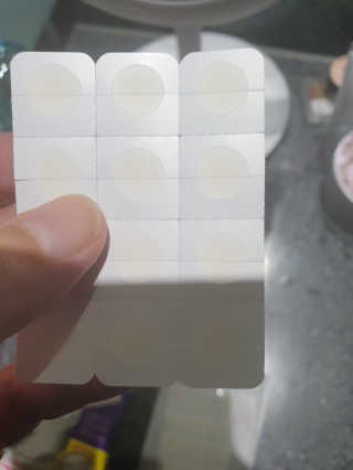 엘라밴드 하이드로 도트 스팟패치 12mm, 10mm — 5점을 준 리뷰어가 2020년 8월 올린 사용 사진