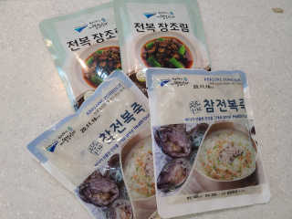 바다는다웰빙이다 완도사랑 전복죽 250g - 2팩 + 전복장조림 2팩 — 5점을 준 리뷰어가 2020년 10월 올린 사용 사진