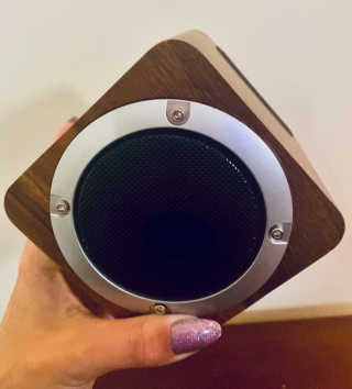 SEVIZ MINI10W 레트로 블루투스 스피커 — 4.5점을 준 리뷰어가 2020년 6월 올린 사용 사진