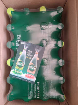 페리에 라임 500ml 투명페트 — 5점을 준 리뷰어가 2020년 11월 올린 사용 사진