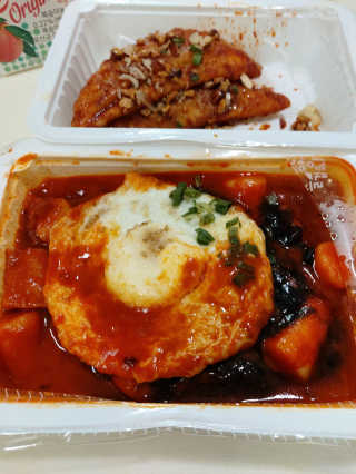 죠스떡볶이 [죠스푸드] 짜빠떡볶이+떡또그+범벅만두 신메뉴 3종 — 3점을 준 리뷰어가 2020년 4월 올린 사용 사진