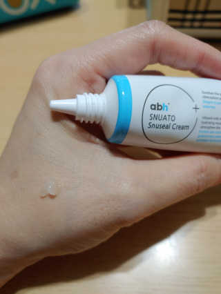 abh+ 스누아토 스누아토 스누씰크림 — 4.5점을 준 리뷰어가 2020년 7월 올린 사용 사진