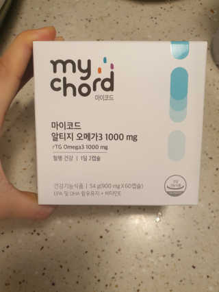 JW중외제약 마이코드 알티지 오메가3 1000 mg — 5점을 준 리뷰어가 2020년 8월 올린 사용 사진