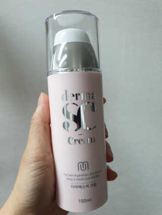 derma SC-Cream 더마에스씨 크림 100ml — 5점을 준 리뷰어가 2020년 4월 올린 사용 사진