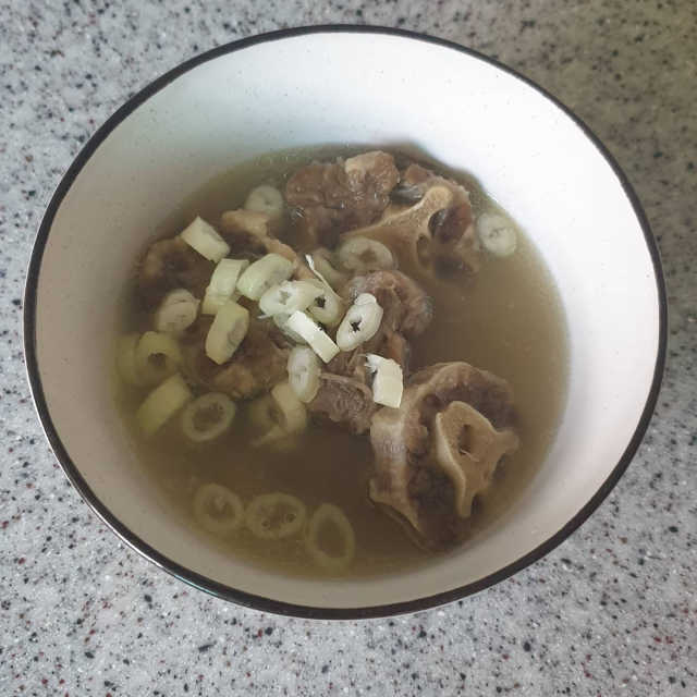 한 끼 꼬리곰탕 리뷰 사진