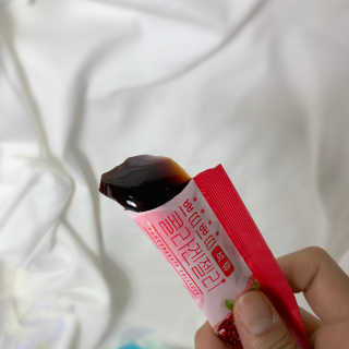 헬스업_쁘띠쁘띠석류콜라겐젤리_20g x 14포 — 4점을 준 리뷰어가 2020년 9월 올린 사용 사진