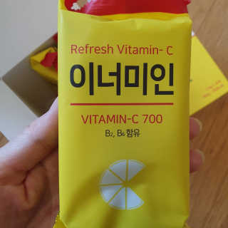 이너미인 VITAMIN-C 700 — 5점을 준 리뷰어가 2020년 9월 올린 사용 사진
