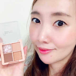 [블랙루즈] 크리스탈 하트 락 섀도우 4종 중 택1 — 5점을 준 리뷰어가 2020년 9월 올린 사용 사진