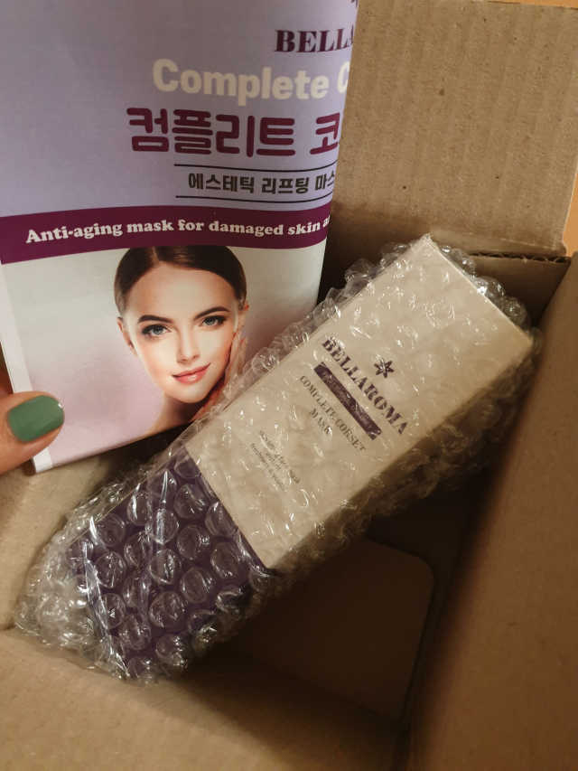 컴플리트 코르셋 마스크 리뷰 사진