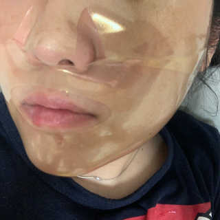 가하코스 클래시 골드겔 마스크 5매 — 5점을 준 리뷰어가 2020년 6월 올린 사용 사진