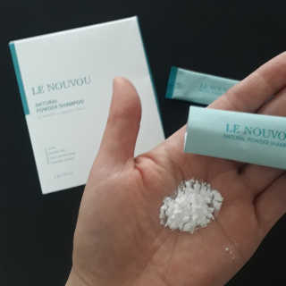 LE NOUVOU 내추럴파우더샴푸 스틱 1box — 5점을 준 리뷰어가 2020년 6월 올린 사용 사진