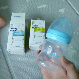 유비맘 신생아젖병 120ml 트리플팩_ 젖꼭지 포함 — 5점을 준 리뷰어가 2020년 8월 올린 사용 사진