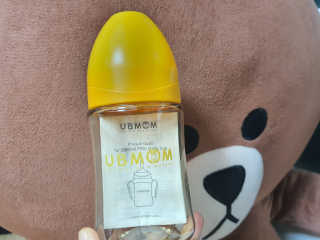 유비맘 PPSU 젖병 노꼭지_200ml_컬러 랜덤 발송 — 5점을 준 리뷰어가 2020년 9월 올린 사용 사진