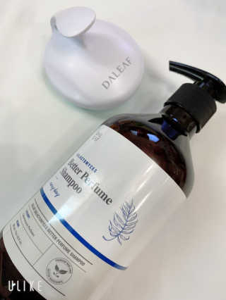 달리프 베러 퍼퓸 샴푸 1000ml 레이니데이 or 일랑로즈 — 5점을 준 리뷰어가 2020년 4월 올린 사용 사진