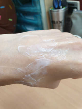 어글리프루프 세럼 스탑디어글리 딥 컨템플레이션 30ml — 5점을 준 리뷰어가 2020년 8월 올린 사용 사진
