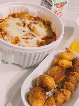 [풀무원] 치즈볼 2종-모짜렐라, 앙크림 — 5점을 준 리뷰어가 2020년 10월 올린 사용 사진