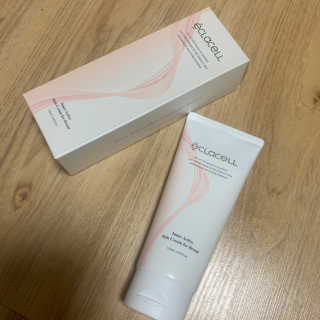 FGBEAUTY 이너 액티브 스킨 크림 넥 앤 포 브레스트 — 5점을 준 리뷰어가 2020년 8월 올린 사용 사진