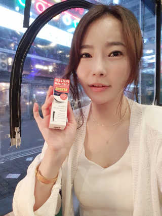 파워아이래쉬 인텐시브 세럼 스트롱 속눈썹영양제 — 5점을 준 리뷰어가 2020년 8월 올린 사용 사진
