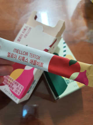 멜로아티톡스 애플비트, 진저라임 상큼하게 가벼워질 땐 멜로아티톡스 애플비트 진저라임 — 4점을 준 리뷰어가 2020년 5월 올린 사용 사진