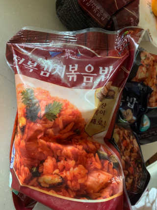 바다는다웰빙이다 전복해물볶음밥/전복김치볶음밥 250g-4봉지 — 5점을 준 리뷰어가 2020년 8월 올린 사용 사진