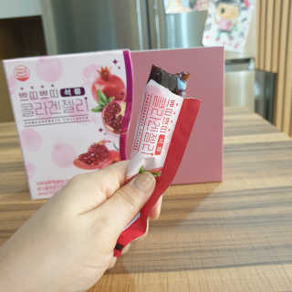 헬스업_쁘띠쁘띠석류콜라겐젤리_20g x 14포 — 5점을 준 리뷰어가 2020년 9월 올린 사용 사진