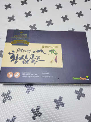 서울약사신협_프리미엄황삼골드_3.75g x 12환+75mgx12병 — 5점을 준 리뷰어가 2020년 9월 올린 사용 사진