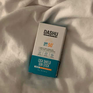 다슈코리아 다슈 솔루션 시카 쉴드 선스틱 — 5점을 준 리뷰어가 2020년 5월 올린 사용 사진
