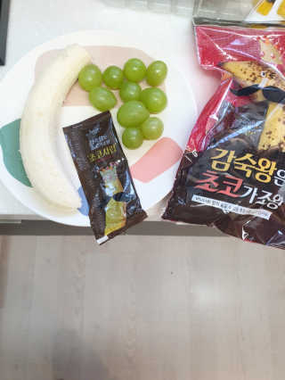 [스미후루] 감숙왕은초코가조왕 3입+감숙왕 인형 — 5점을 준 리뷰어가 2020년 9월 올린 사용 사진