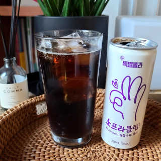 일화 No 슈가0Kcal 스테비아 톡별콜라 콤보팩 250mlX30 캔 — 5점을 준 리뷰어가 2020년 7월 올린 사용 사진