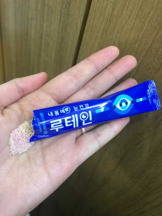 서울약사신협_내몸애눈건강루테인_2g x 50포 — 5점을 준 리뷰어가 2020년 12월 올린 사용 사진