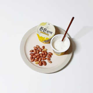 남양유업 [떠먹는 불가리스] 든든한끼 바나나 곤약 10ea — 5점을 준 리뷰어가 2020년 9월 올린 사용 사진