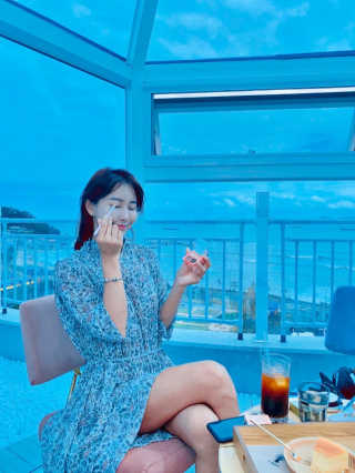 [블랙루즈] 크리스탈 하트 락 섀도우 4종 중 택1 — 5점을 준 리뷰어가 2020년 9월 올린 사용 사진