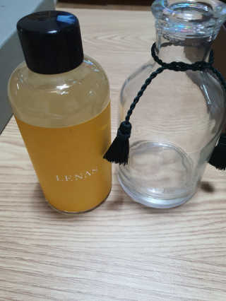 레나스 프리미엄 아로마 디퓨저 200ml  [1SET] — 5점을 준 리뷰어가 2020년 9월 올린 사용 사진