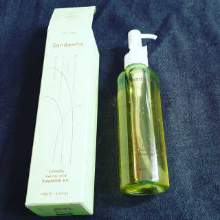 스킨큐어 산다화 순한 클렌징 동백 오일 200ml — 5점을 준 리뷰어가 2020년 5월 올린 사용 사진