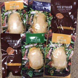 바로 먹는 아침 실온보관 닭가슴살 6종 — 4점을 준 리뷰어가 2020년 10월 올린 사용 사진