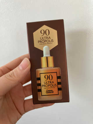 자민경 크레마카라콜 울트라 90 프로폴리스 앰플 — 5점을 준 리뷰어가 2020년 12월 올린 사용 사진