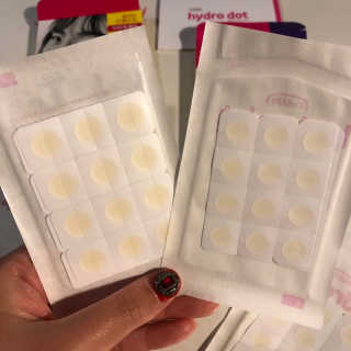엘라밴드 하이드로 도트 스팟패치 12mm, 10mm — 5점을 준 리뷰어가 2020년 9월 올린 사용 사진