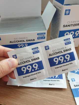어웨이크어슬립 [AWAS] 알콜스왑 100매 + 세니타이저겔 50매 위생세트 — 5점을 준 리뷰어가 2020년 6월 올린 사용 사진
