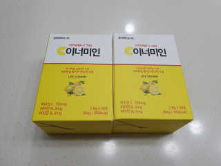 이너미인 VITAMIN-C 700 — 5점을 준 리뷰어가 2020년 8월 올린 사용 사진