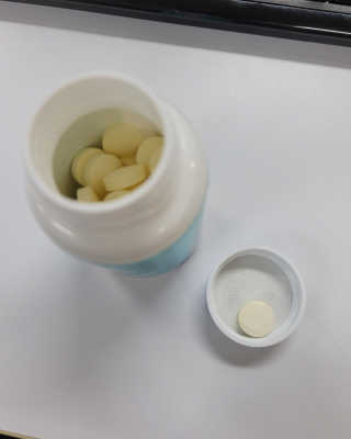 서울약사신협_프리미엄멀티비타민미네랄_1,200mg x 60정 — 5점을 준 리뷰어가 2020년 11월 올린 사용 사진