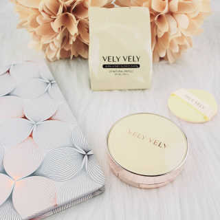 VELY VELY 아우라 허니 글로우 쿠션 — 4점을 준 리뷰어가 2020년 4월 올린 사용 사진